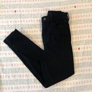 American Eagle black curvy highest rise jegging